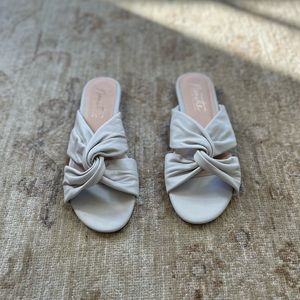 NWOT Gorgeous Nanette Lepore Leather slides, Size 9, white.